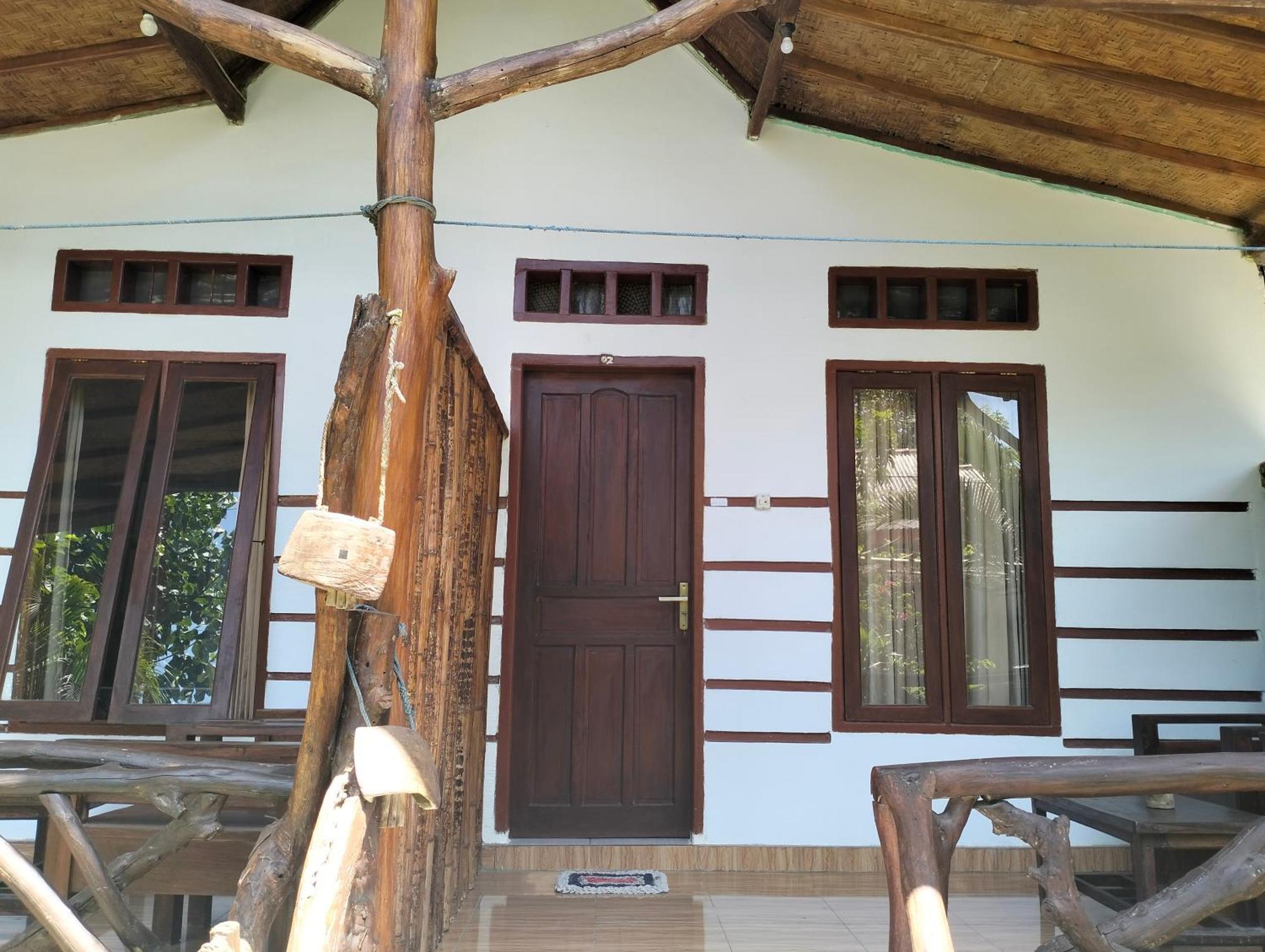 Nadil Homestay Kuta  Екстер'єр фото